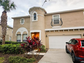 Luxury Emerald Island Resort Villa with Stunning Pool Deck and Lake View Near Disney